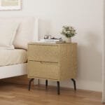 שידת לילה מעוצבת לצד המיטה בצבע עץ אלון דגם 3072