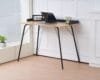 שולחן כתיבה דגם 1208 Step Up – משטח MDF איכותי בגימור עץ טבעי עם רגלי ברזל שחורות יציבות. שולחן מודרני, חזק ונוח לשימוש במשרד, בחדר נוער או בעמדת עבודה ביתית. מידות: 100×55×75 ס"מ.