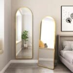 מראת גוף חצי אובלית עומדת/נתלת בצבע זהב דגם 9006