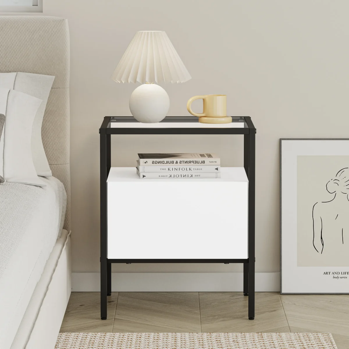 ⁦שידת לילה מעוצבת לצד המיטה בצבע לבן בשילוב זכוכית דגם 3284⁩ – תמונה ⁦2⁩