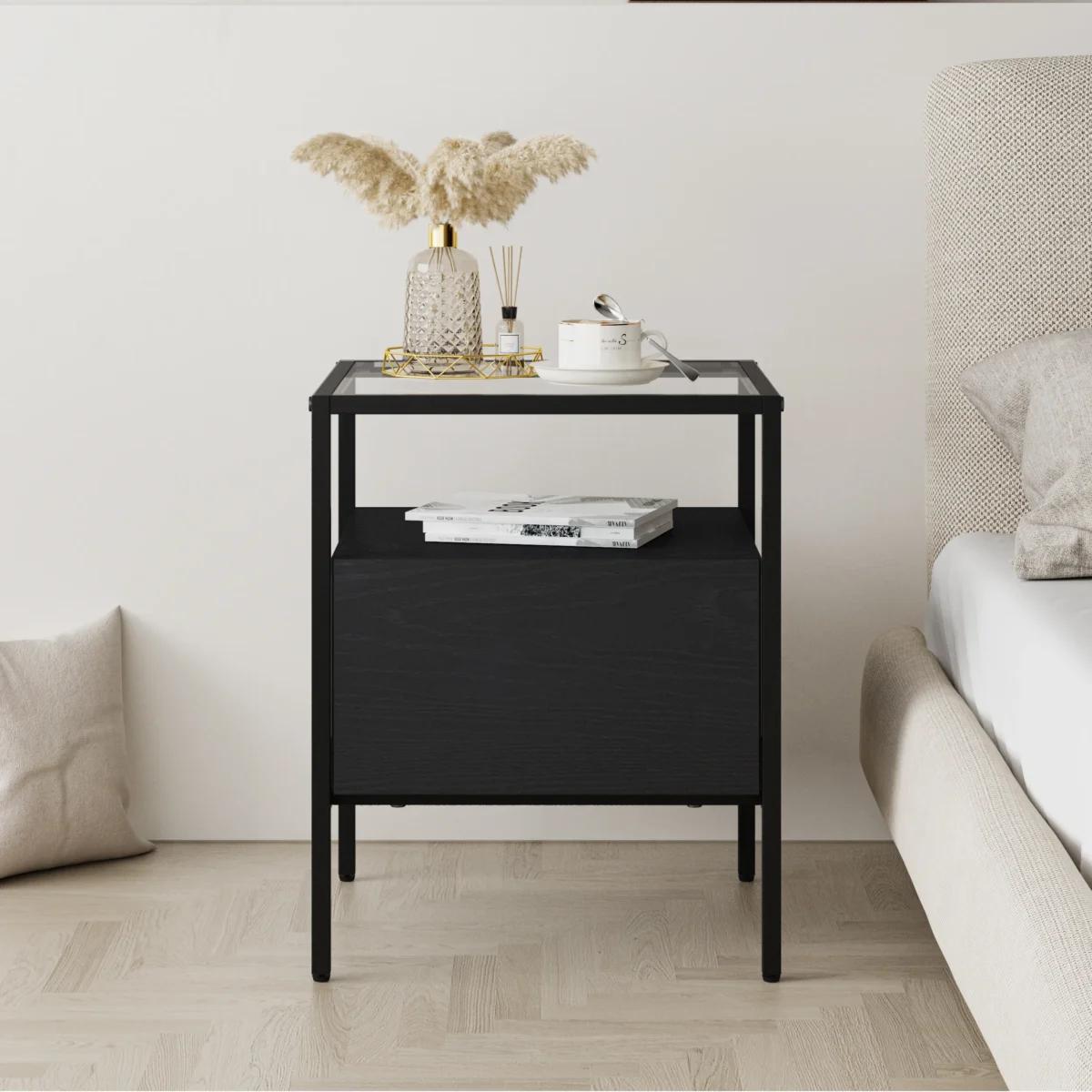 ⁦שידת לילה מעוצבת לצד המיטה בצבע שחור בשילוב זכוכית דגם 3284⁩ – תמונה ⁦2⁩